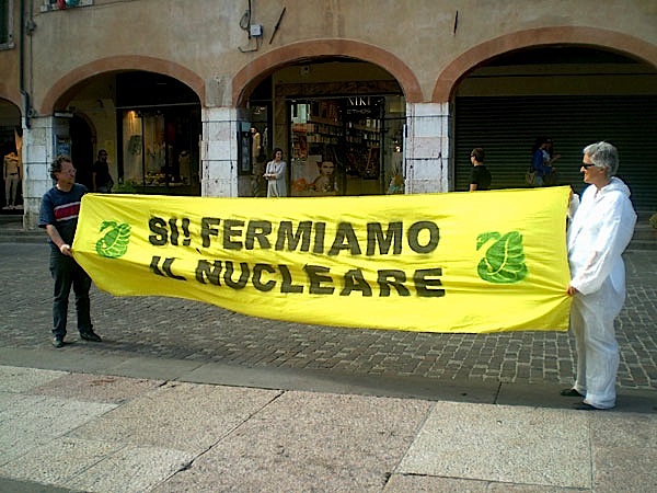Un “flash” contro il nucleare