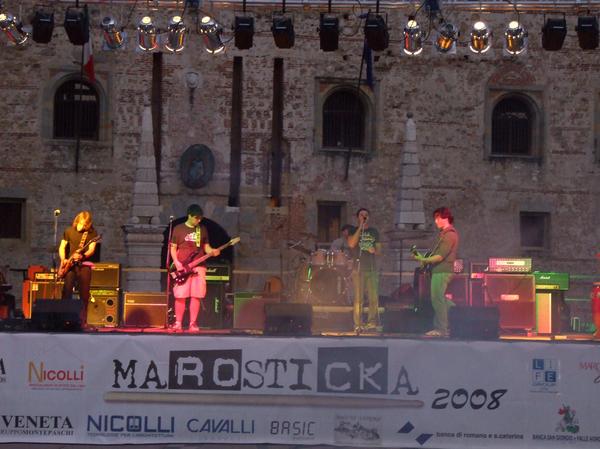 Giovani band, accorrete!