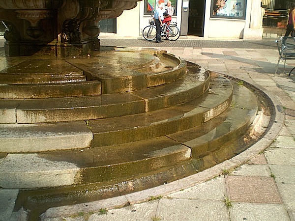Piazza pulita