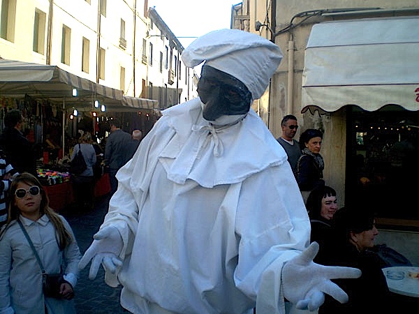 C'è la fiera, guagliò