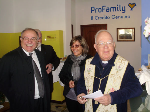 L'AD Becherini, il sindaco Pasinato e don Paolo Dalla Rosa
