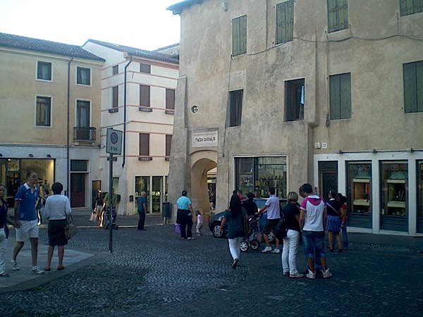Commercio e Z.T.L. in centro storico: la ricetta del Pd