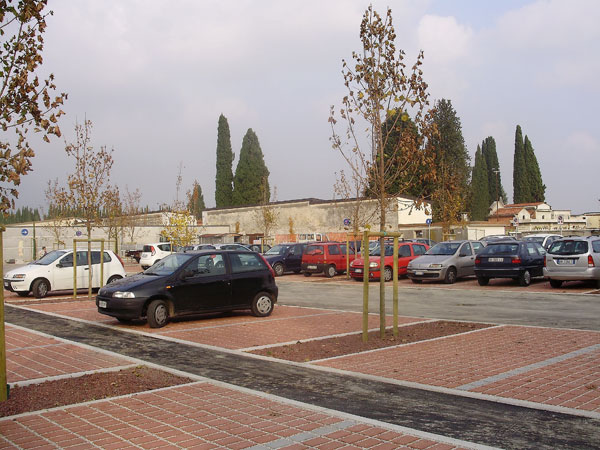 Destra Brenta, pronto il parcheggio del cimitero