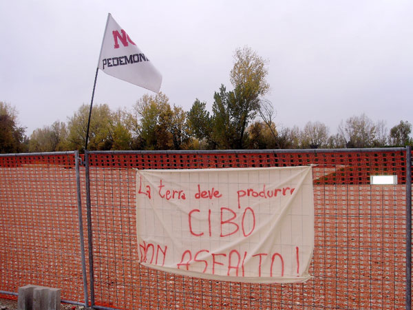 "Funerale al territorio" per la Pedemontana