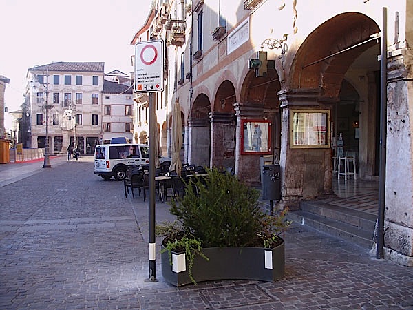 Viaggio al centro della “elle”