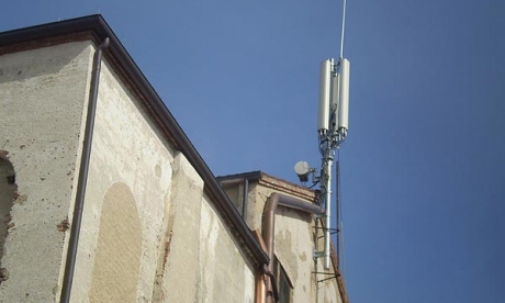 “No alle antenne sopra Palazzo Pretorio”
