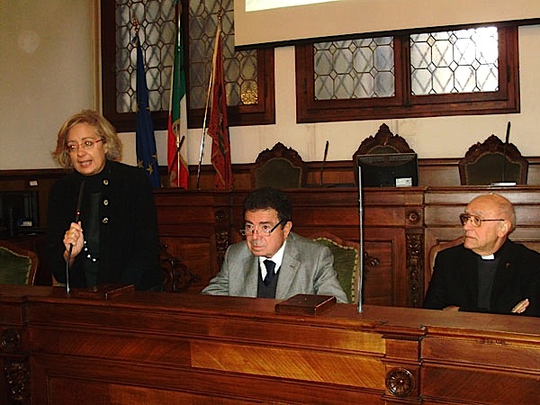 “Siamo prigionieri della speranza”