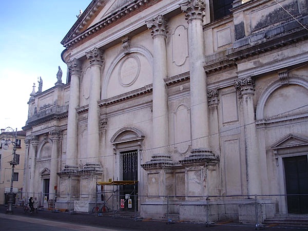 Restauro San Giovanni: “Nessuna risorsa dall'8x1000”