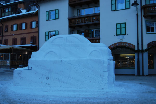 Lo scultore delle nevi