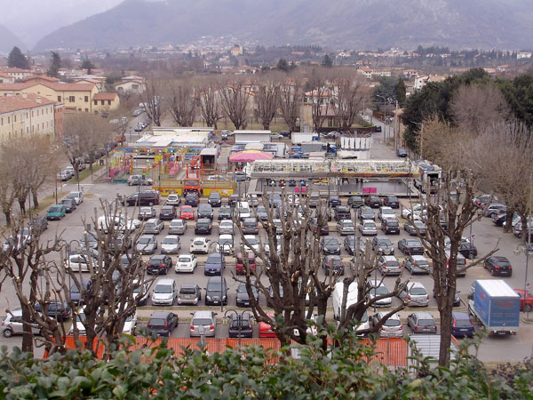 Il tabellone va alle giostre