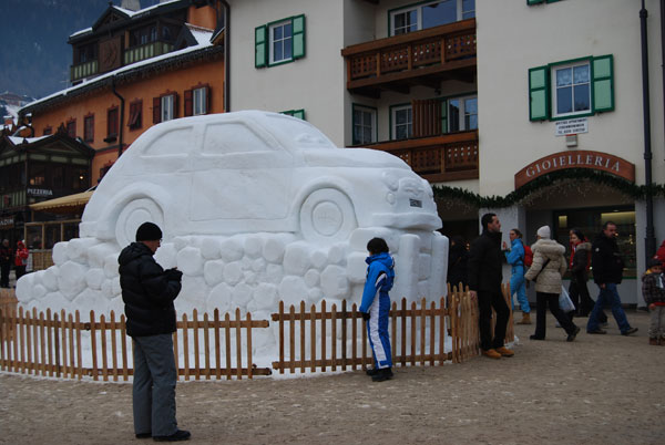 Lo scultore delle nevi