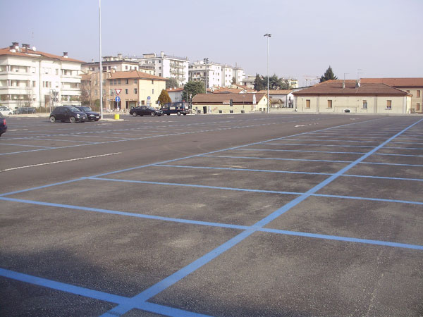 Come ti riempio il parcheggio “Le piazze”