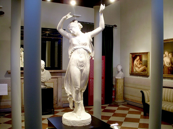 "La danzatrice con i cembali"