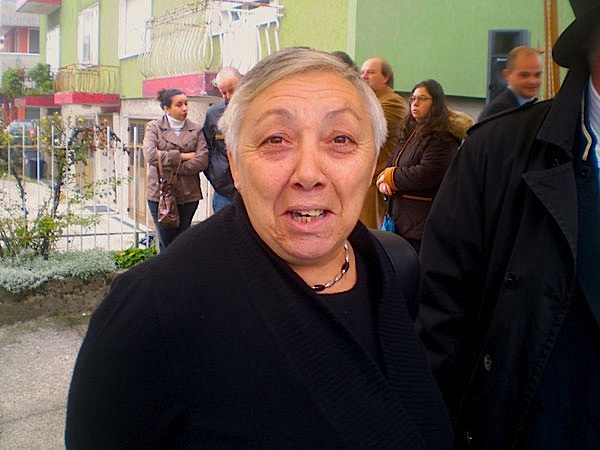Terremoto nella Lega: si dimette Bossi. La Dal Lago nel “triumvirato” alla guida del Carroccio