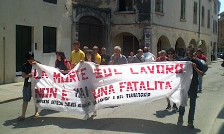 Uova contro il tribunale? Il fatto non sussiste