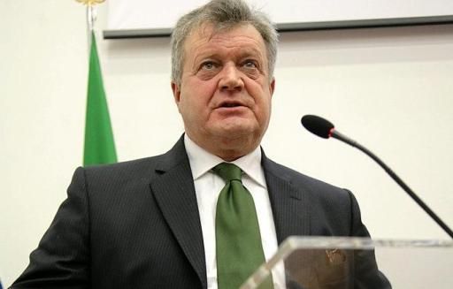 Un uomo solo al comando