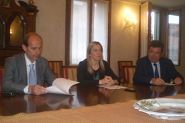 Rifiuti: il “destino” di Etra in mano alla Regione