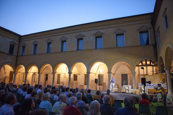 Un successo per Libriamo 2012