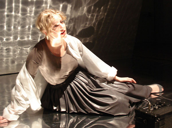 B.motion, full immersion nel teatro