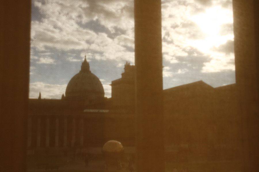 Inside Vaticano