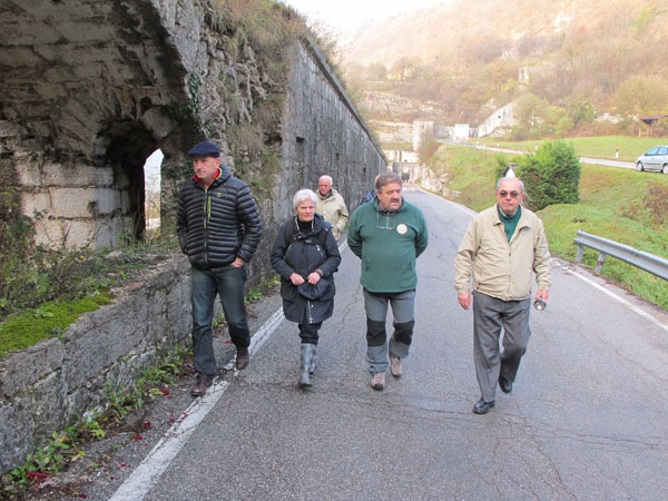 Per le antiche scale. Di Primolano