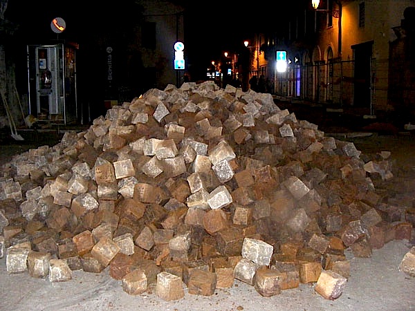 Pietre