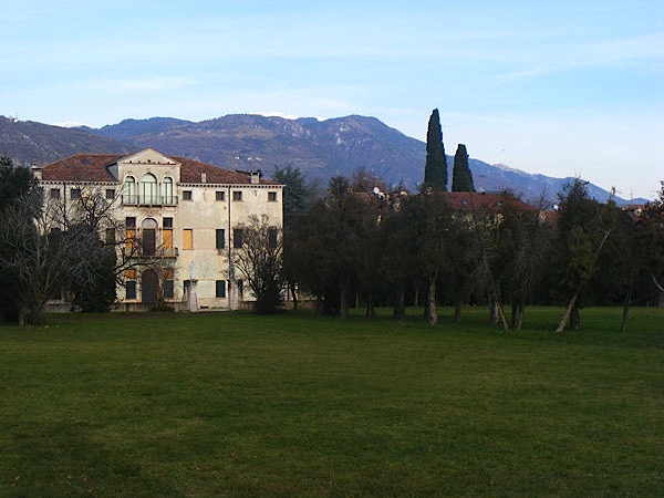 Angarano City