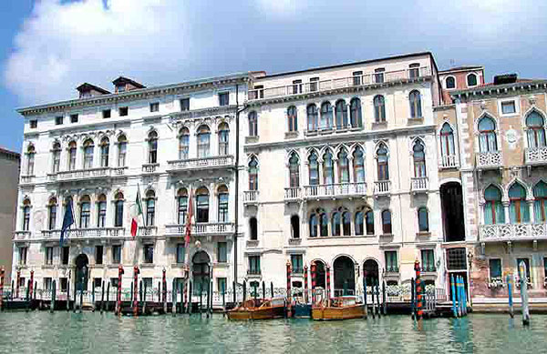 38 ragioni per scendere a Venezia