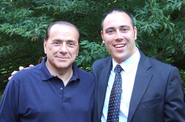 Nasce l'Esercito di Silvio. Ed è già boom di “arruolati”