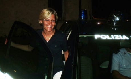 Silvia policewoman