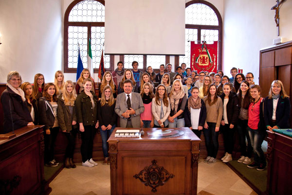 Gli studenti e il “bürgermeister”