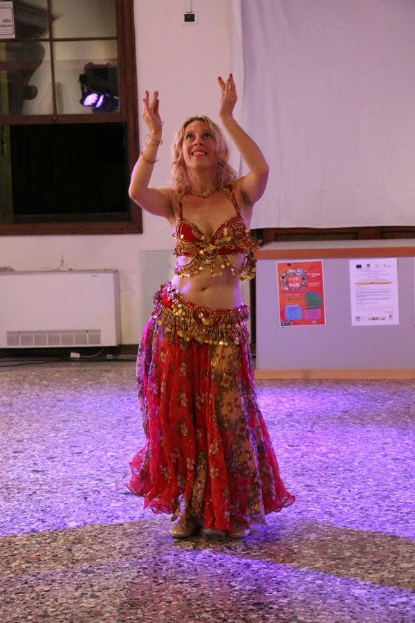 Danza del ventre - Associazione Sultana (foto Alessandro Borsato)