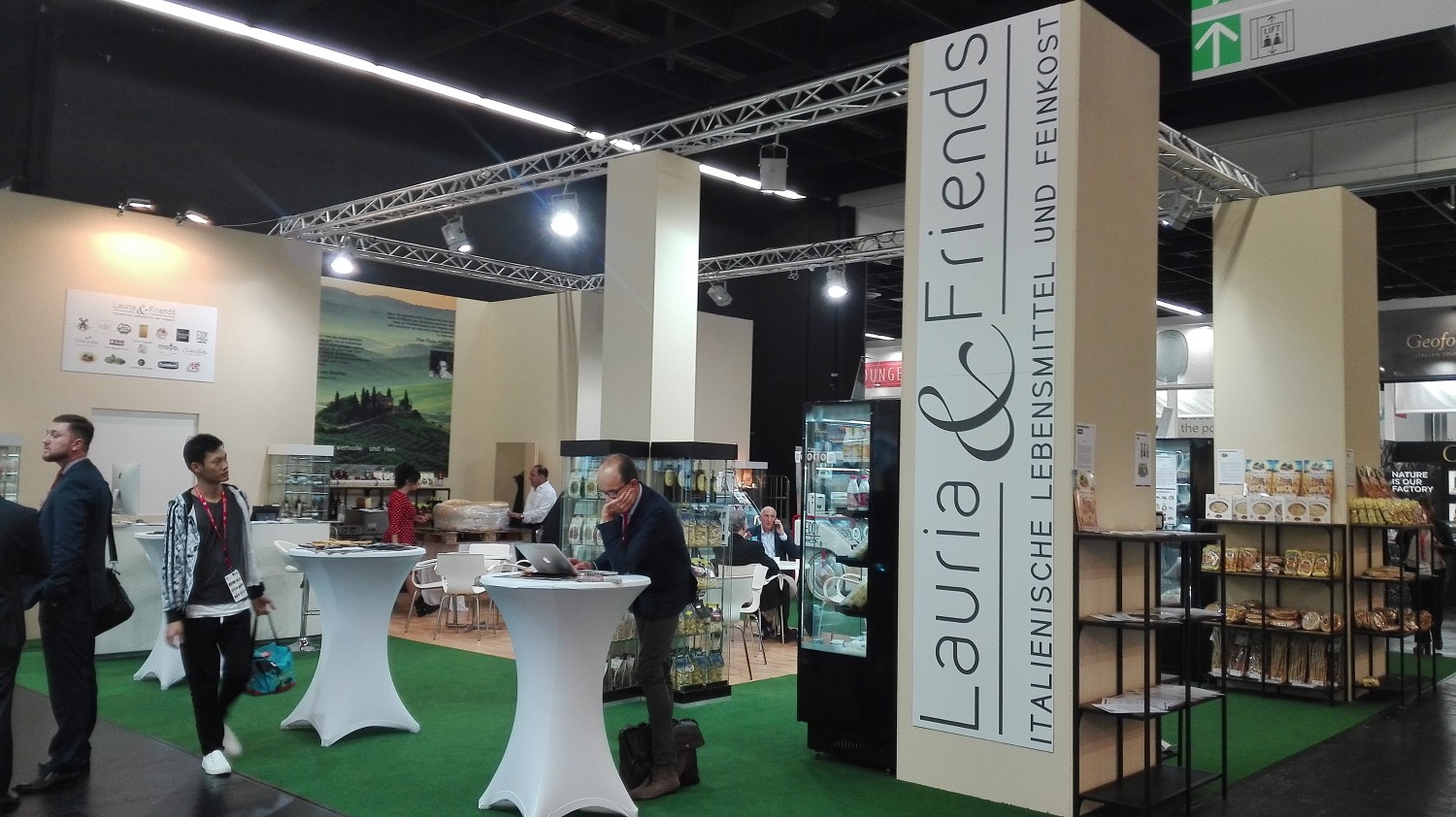 Anuga 2017. Stand Lauria & Friends con la collettiva wertvolle MundArten. Foto Alessandro Tich
