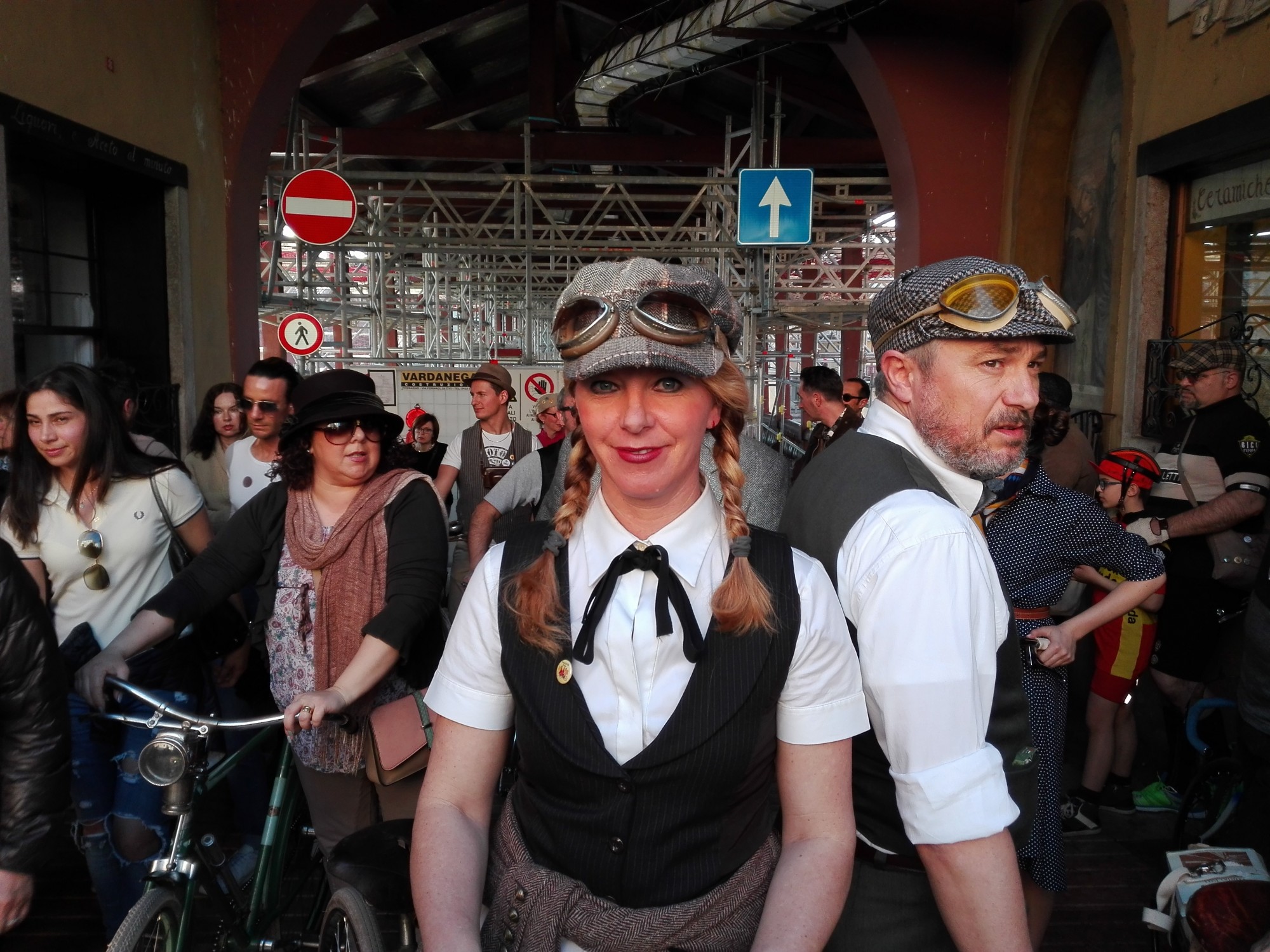 Ciclisti vintage di Tweet Ride Italia