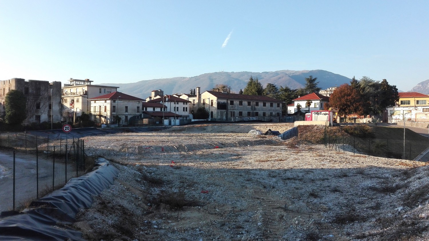 Area ex Italgas (foto Alessandro Tich)