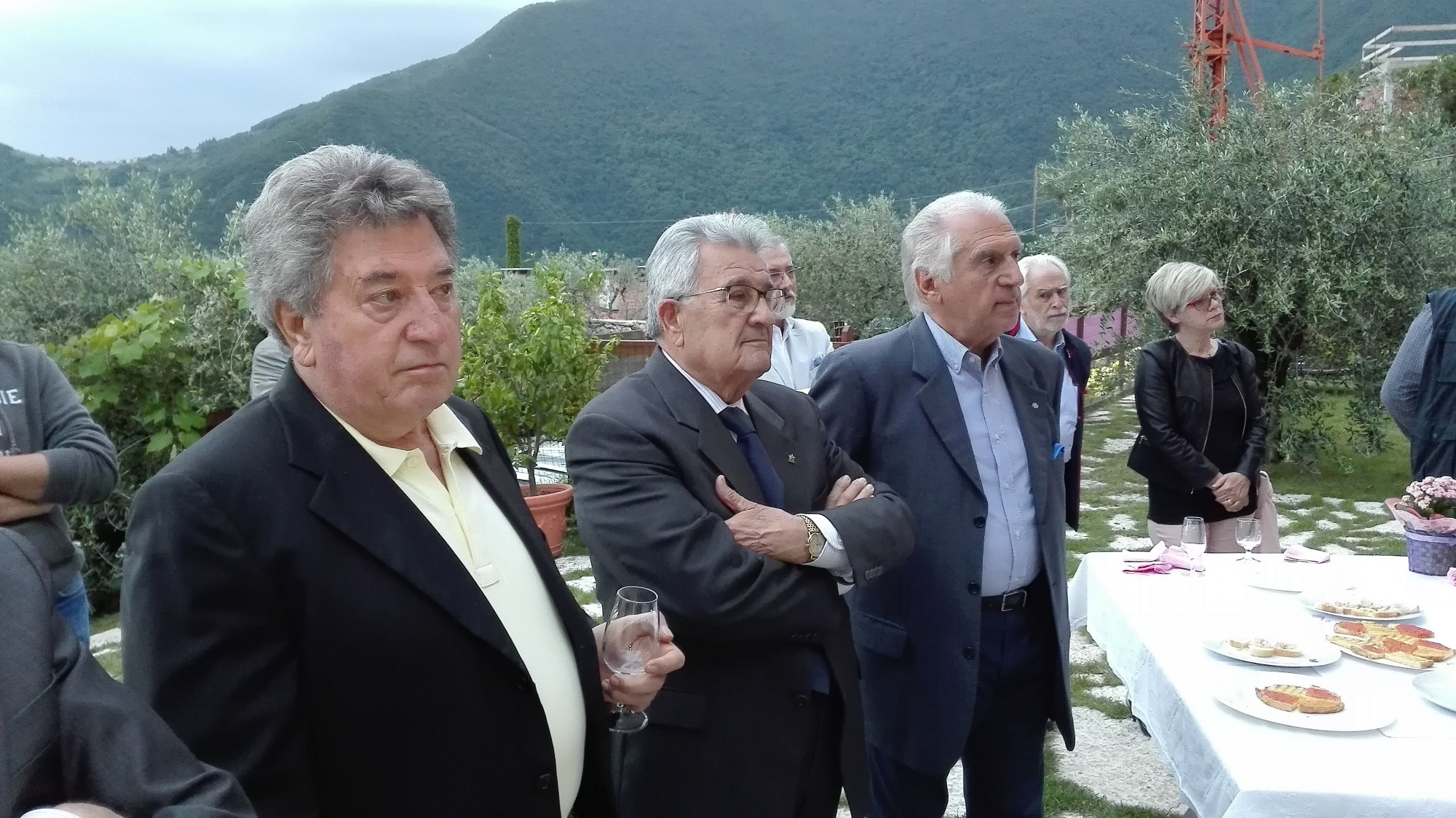 Al centro Raffaele Carlesso e a destra Giacomo Santini (foto Alessandro Tich)