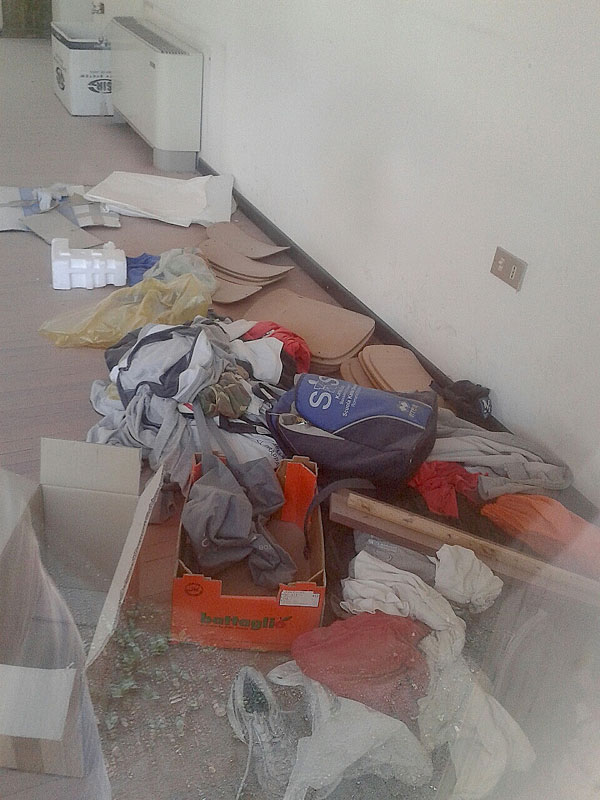 “Visitors” nella ex scuola