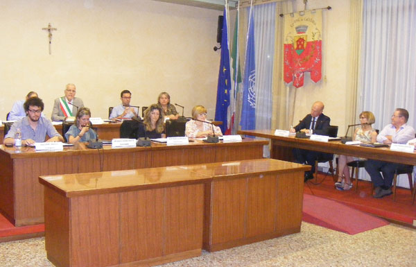 Cassola, atto primo