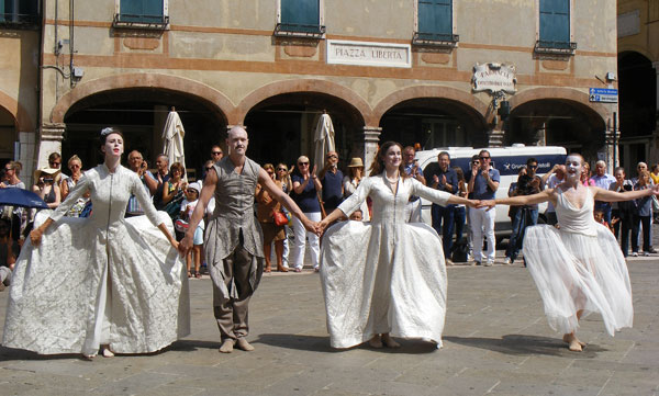 Scapino Ballet in piazza Libertà