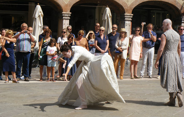 Scapino Ballet in piazza Libertà