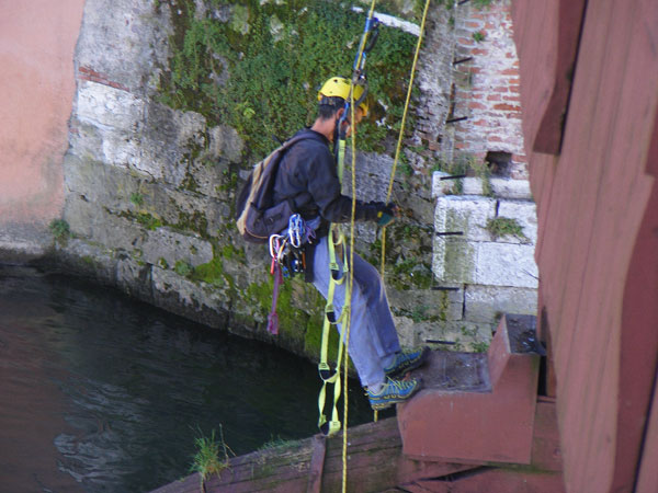 Lavori sospesi