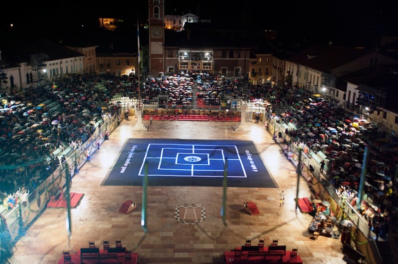 La Partita a Scacchi di Marostica a personaggi viventi, sfiora il tutto esaurito