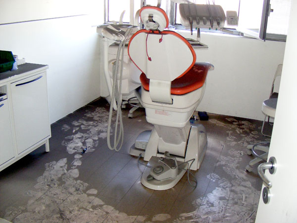 Cassola, incendio al centro dentistico