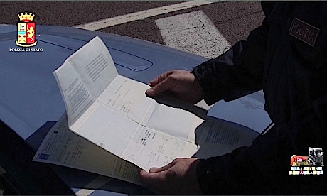 Carte false alla Motorizzazione