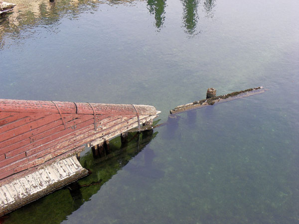 Il Ponte a pezzi
