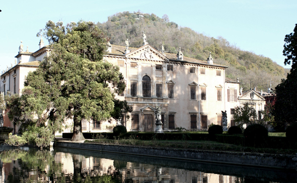 La Villa...imbandita