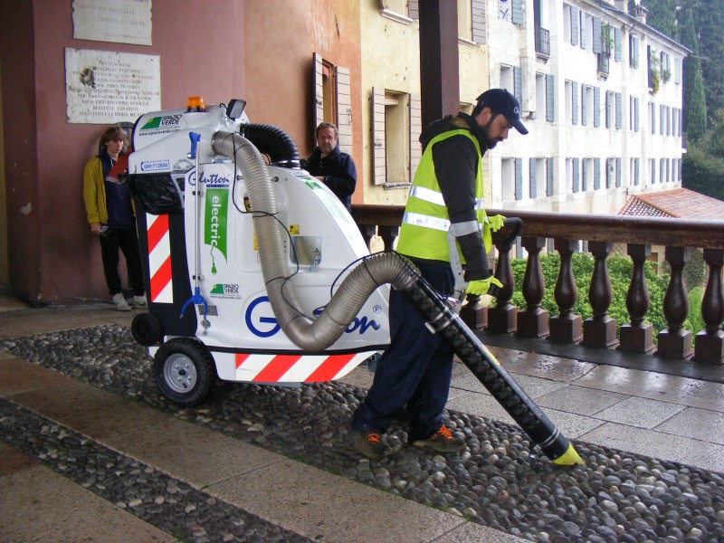 Aspirante spazzino