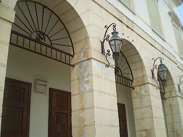Su il sipario