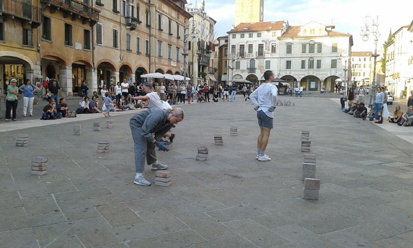 Il Ballo del Mattone