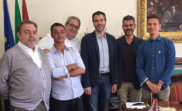 Di tutto, di più